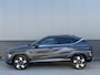 Hyundai Kona 1.6 GDI HEV 141pk DCT Premium Sky | 360° Camera | Schuif-/Kantel Dak | Voorstoelen Elektrisch Verstelbaar | Stoelverwarming Voor & Achter |