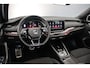 Skoda Octavia Combi Sportline Business 1.4 TSI PHEV 204pk DSG Automaat Panoramadak, Adaptive cruise control, Elektrische achterklep, Navigatie, Achteruitrijcamera, Stoelverwarming