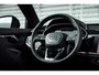 Audi Q3 35 TFSI 150pk s-tronic S edition Competition | Panoramadak | Optiek zwart plus | Stoelverwarming | Comfortsleutel