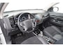 Mitsubishi Outlander BWJ 2019 2.4 135 PK PHEV Intense NWE APK CARPLAY / CAMERA / KEYLESS / CLIMA / NAVI / CRUISE / BLUETOOTH / PDC / LMV 18 INCH / ISOFIX / PRIV. GLAS / LED / MULTIFUNCT. STUUR / DAB