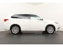 Mitsubishi Outlander BWJ 2019 2.4 135 PK PHEV Intense NWE APK CARPLAY / CAMERA / KEYLESS / CLIMA / NAVI / CRUISE / BLUETOOTH / PDC / LMV 18 INCH / ISOFIX / PRIV. GLAS / LED / MULTIFUNCT. STUUR / DAB