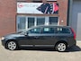 Volvo V70 2.0 Kinetic / PDC / Airco / Cruise / Clima