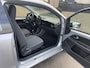 Volkswagen Up! Lease 130,-- p/m Airco cruis navigatie elektrische ramen