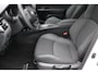 Toyota C-HR 1.8 Hybrid Dynamic / Adaptieve Cruise Control / Navigatie / 1ste Eigenaar / Airco Climate Control / Achteruitrijcamera / Historie bekend / LMV /