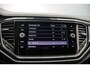 Volkswagen T-Roc Sport 1.5 TSI 150pk DSG Automaat Adaptive cruise control, Elektrische achterklep, Achteruitrijcamera, Stoelverwarming, Parkeersensoren, App connect