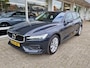 Volvo V60 2.0 T4 Momentum | Trekhaak | Navigatie | Achteruitrijd Camera | Stoelverwarming | Climate & Cruise Control |