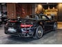 Porsche 911 Cabrio 3.8 Turbo S Orig. 49000 km! UNIEK! ENIG! NIEUW! Black Optic, Vol leder Adapt. Sportstoelen 18 weg / Memory, Ceramic PCCB, Sport Chrono/ Design, Carbon, Burmester, PDLS+, Leder Pakket, Home-Link, DAB, Camera, PCM, PTV+, PDCC, PADM, 20''