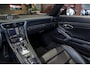 Porsche 911 Cabrio 3.8 Turbo S Orig. 49000 km! UNIEK! ENIG! NIEUW! Black Optic, Vol leder Adapt. Sportstoelen 18 weg / Memory, Ceramic PCCB, Sport Chrono/ Design, Carbon, Burmester, PDLS+, Leder Pakket, Home-Link, DAB, Camera, PCM, PTV+, PDCC, PADM, 20''