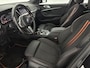 BMW 1-Serie 118i M Sport LED Camera Carplay Sfeerverl. Trekhaak Virtual Navi Clima Cruise 17"LMV PDC