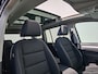 Volkswagen Touran 1.4 TSI Highline Panoramadak/Stoelverw/Navi Nette Auto!