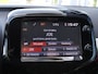 Peugeot 108 Allure 1.0 e-VTi 70PK 5DRS Navigatie, Achteruitrijcamera, Keyless Entry & Start, Cimate Control