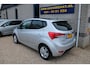 Hyundai ix20 1.6i i-Catcher Automaat Camera navi Panoramadak