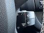Renault Trafic 2.0 dCi 120 T29 L2H1 DC Work Edition 5 persoons / Dealer onderhouden / Trekhaak 2.000kg / Dubbel Cabine / Airco / Getinte ruiten / 17" LM wielen / Stoelverwarming /