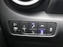 Hyundai Kona Electric EV Fashion 64 kWh / 3 Fase Laden / HUD Display / Navigatie / Historie aanwezig / Accu SoH 100% / Cruise Control / Airco Climate control /