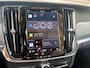 Volvo V90 2.0 T6 Plug-in hybrid AWD Ultra Dark / Head-Up / Schuif/kanteldak / Trekhaak / Blis / 360 Camera /