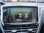 Peugeot 2008 110 Pk Benzine * Luxe Allure * * Trekhaak * Navigatie * Panoramadak * 1/2 Lederen Interieur * Lichtmetalen Velgen * Automatisch Inparkeersysteem * Climate & Cruise Control * Vingerhoets; Vierde Generatie Eersteklas Service !