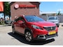 Peugeot 2008 110 Pk Benzine * Luxe Allure * * Trekhaak * Navigatie * Panoramadak * 1/2 Lederen Interieur * Lichtmetalen Velgen * Automatisch Inparkeersysteem * Climate & Cruise Control * Vingerhoets; Vierde Generatie Eersteklas Service !