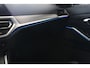 BMW 3-Serie Touring 330e Business Edition Plus M-Sport 297PK | Incl. 12 maanden Garantie | 1e Eigenaar | Laser koplampen | Harman/Kardon Audiosysteem | Stoelverwarming | Cruise controle | Climate controle | Navigatie | Apple CarPlay/Android Auto | Keyless start | Elektrische kofferklep | Ambiance verlichting | Parkeersensoren V+A | Schakelmogelijkheid aan stuurwiel | Virtual cockpit | Origineel NL auto | NAP |