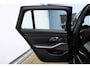 BMW 3-Serie Touring 330e Business Edition Plus M-Sport 297PK | Incl. 12 maanden Garantie | 1e Eigenaar | Laser koplampen | Harman/Kardon Audiosysteem | Stoelverwarming | Cruise controle | Climate controle | Navigatie | Apple CarPlay/Android Auto | Keyless start | Elektrische kofferklep | Ambiance verlichting | Parkeersensoren V+A | Schakelmogelijkheid aan stuurwiel | Virtual cockpit | Origineel NL auto | NAP |