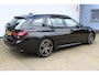 BMW 3-Serie Touring 330e Business Edition Plus M-Sport 297PK | Incl. 12 maanden Garantie | 1e Eigenaar | Laser koplampen | Harman/Kardon Audiosysteem | Stoelverwarming | Cruise controle | Climate controle | Navigatie | Apple CarPlay/Android Auto | Keyless start | Elektrische kofferklep | Ambiance verlichting | Parkeersensoren V+A | Schakelmogelijkheid aan stuurwiel | Virtual cockpit | Origineel NL auto | NAP |