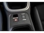 Jeep Avenger Summit 54 kWh | Warmtepomp | Climate Controle | Camera | LM | Apple Carplay & Android auto |