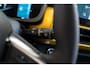 Jeep Avenger Summit 54 kWh | Warmtepomp | Climate Controle | Camera | LM | Apple Carplay & Android auto |