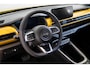 Jeep Avenger Summit 54 kWh | Warmtepomp | Climate Controle | Camera | LM | Apple Carplay & Android auto |