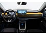 Jeep Avenger Summit 54 kWh | Warmtepomp | Climate Controle | Camera | LM | Apple Carplay & Android auto |
