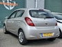 Hyundai i20 1.2i DynamicVersion / Nap / Airco / nwe Koppeling