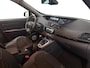 Renault Scenic 1.2 TCe Bose Navi airco camera parkeersensoren trekhaak lm velgen hoge instap zeer mooie auto met 12 maanden garantie