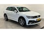 Volkswagen Tiguan 1.5 TSI R-Line Comfortline Business trekhaak led panoramadak benzine virtuel;e cockpit navigatie cruisecontrole