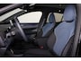 Volvo EX30 Twin Motor Performance Ultra 69 kWh Panoramadak - Climate Pack - 360º Camera - Harman/Kardon audio - Parkeersensoren voor & achter - Extra getint glas - 19' LMV