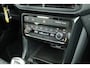 Volkswagen T-Cross 1.0 TSI 95pk Life Stoelverwarming Parkeersensoren Navigatie