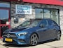 Mercedes-Benz A-klasse 180 AMG PANO l SFEER l CAMERA l MATRIX l KEYLESS l NIGHT l EL-STOEL l ORG.NL l DEALER ONDERHOUDEN l NAP