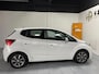 Hyundai ix20 1.4i Go! Navigatie- Achteruitrijcamera LM Velgen.