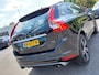 Volvo XC60 2.0 T5 245pk Automaat FWD Nordic+ Sport | R-Design | Navi | Harman/Kardon Sound | Clima | Adap.Cruise | Panoramadak | Leder+Verwarmd+Elek.Verstel | Dodehoek+Rijstrooksensor | Pdc V+A+Camera |