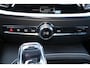 Volvo S60 T8 AWD Polestar Engineered - LONG RANGE - Panorama/schuifdak - IntelliSafe Assist & Surround - 360º Camera - Bowers & Wilkins audio - Adaptieve LED koplampen - Verwarmde voorstoelen, stuur & achterbank - Parkeersensoren voor & achter - Elektr. bedienb. voorstoelen met geheugen - Head up display - 19' LMV