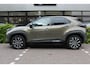 Toyota Yaris Cross 1.5 Hybrid Dynamic Plus | Rijklaar | Dodehoek | Elek klep | Stoel/Stuur-verwarming | PDC | Apple/Android