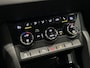 Skoda Karoq 1.5 TSI ACT Business Edition | Trekhaak | LED | Adapt Cruise Control | Carplay | Camera | Stoelverwarming | Dodehoek detectie |