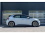 Volkswagen ID.3 First 204pk Pro Performance 58 kWh | SoH 92% | Allseason Banden | 18" Velgen |  Navigatie | Apple Carplay