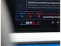 BMW X3 M50 xDrive *Direct leverbaar!*Trekhaak*Pano*IconicGlow*