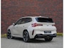 BMW X3 M50 xDrive *Direct leverbaar!*Trekhaak*Pano*IconicGlow*