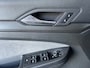 Volkswagen Golf 2.0 TSI R 4Motion Performance AKRA
