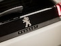 Peugeot 5008 1.2 PureTech Sport 7 Persoons (APPLE CARPLAY, GROOT NAVI, LANE ASSIST, GETINT GLAS, LEDEREN SPORTSTOELEN, PARKEERSENSOREN, CRUISE, NIEUWE APK, NIEUWSTAAT)