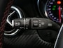 Mercedes-Benz A-klasse 180 Ambition - *AMG-LINE!* *Afneembare trekhaak & Panoramadak!* - Stuurverwarming, 18" LMV