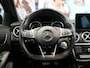 Mercedes-Benz A-klasse 180 Ambition - *AMG-LINE!* *Afneembare trekhaak & Panoramadak!* - Stuurverwarming, 18" LMV
