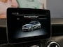 Mercedes-Benz A-klasse 180 Ambition - *AMG-LINE!* *Afneembare trekhaak & Panoramadak!* - Stuurverwarming, 18" LMV