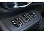 Volvo XC90 T8 Recharge AWD Ultimate Bright - LONG RANGE - Panorama/schuifdak - IntelliSafe Assist & Surround - 360º Camera - Bowers & Wilkins audio - Adaptieve LED koplampen - Verwarmde voorstoelen, stuur & achterbank - Parkeersensoren voor & achter - Elektr. bedienb. voorstoelen met geheugen - Head up display - Draadloze tel. lader - Extra getint glas - 21' LMV