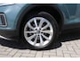 Volkswagen T-Roc 1.0 TSI 110pk Life Business | Navigatie | App Connect | Stoelverwarming