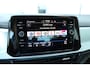 Volkswagen T-Roc 1.0 TSI 110pk Life Business | Navigatie | App Connect | Stoelverwarming